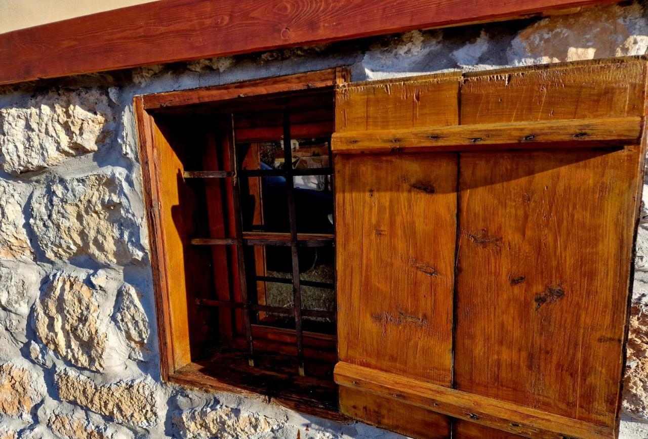 Konak -Guest House -Ramonda Serbika Ni Kültér fotó