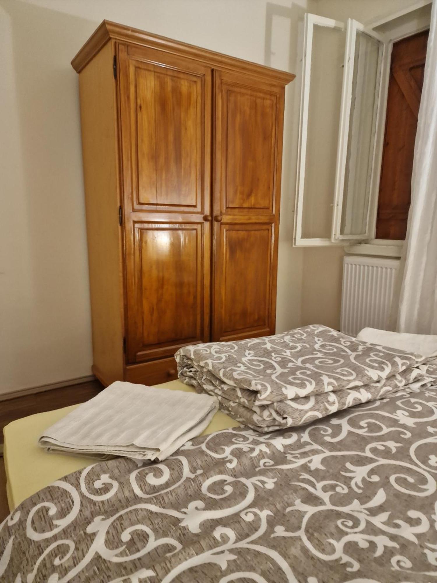 Konak -Guest House -Ramonda Serbika Ni Kültér fotó