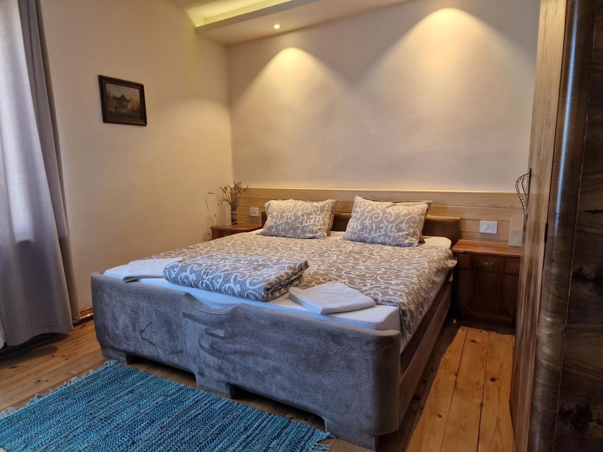 Konak -Guest House -Ramonda Serbika Ni Kültér fotó